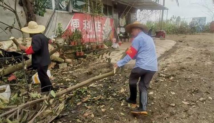 聞“風(fēng)”而動(dòng) ▏商管集團職工用行動(dòng)詮釋責任與擔當②